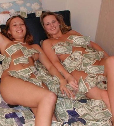 dinheiro a roda da fortuna gira para poucos...