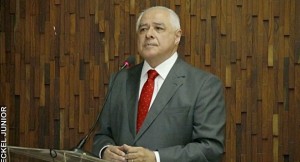 jairo carmeiro posse