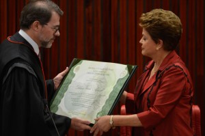 dilma diploma