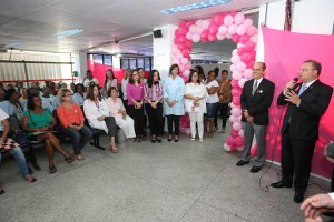 O Outubro Rosa, campanha contra o câncer de mama, é inaugurada pelo secretário da Sesab, Fábio Vilas-Boas.Fotos Mateus Pereira/GOVBA