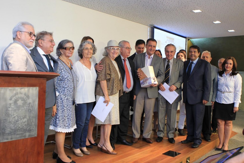 Entrega do relatório da Comissão Estadual da Verdade é entregue ao Governdor Rui costa Foto: carla Ornelas/GOVBA
