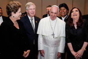 O Papa Francisco sempre preferiu a companhia de governos bolivarianos