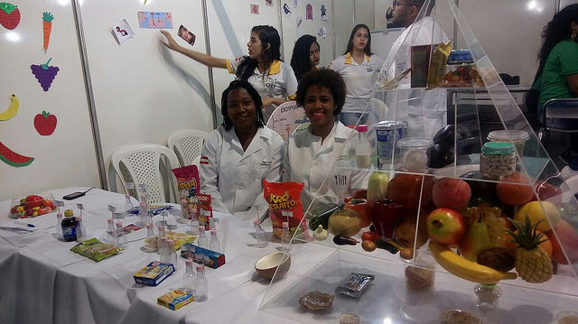 37692064185_0a75d89b71_z