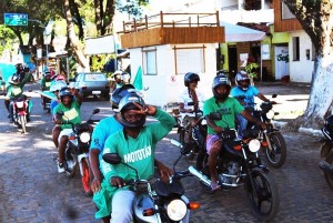 mototaxista-em-itacare