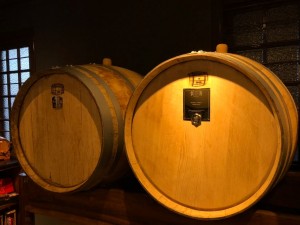 Barril com a placa personalizada do Clube Weber Haus__1