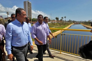 Gov obras Rio Jaguaribe Foto Carol Garcia GOVBA