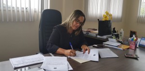 Prefeita Ana Paula de Barro Preto