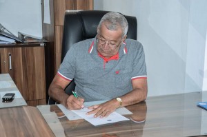 Prefeito Milton Cerqueira de Almadina