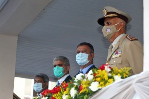 pm 1