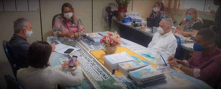 FC12204D-D489-434C-89A8-63D8542717B7