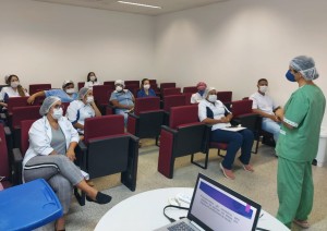Palestra pandemia e trabalho HRCC