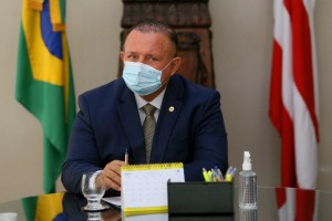 8AD77C9B-E7A2-4474-8F3F-D9FA985F3EB8