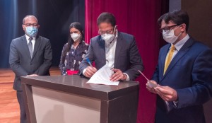 9CA8611A-784A-4A08-A761-4063CB3E1873